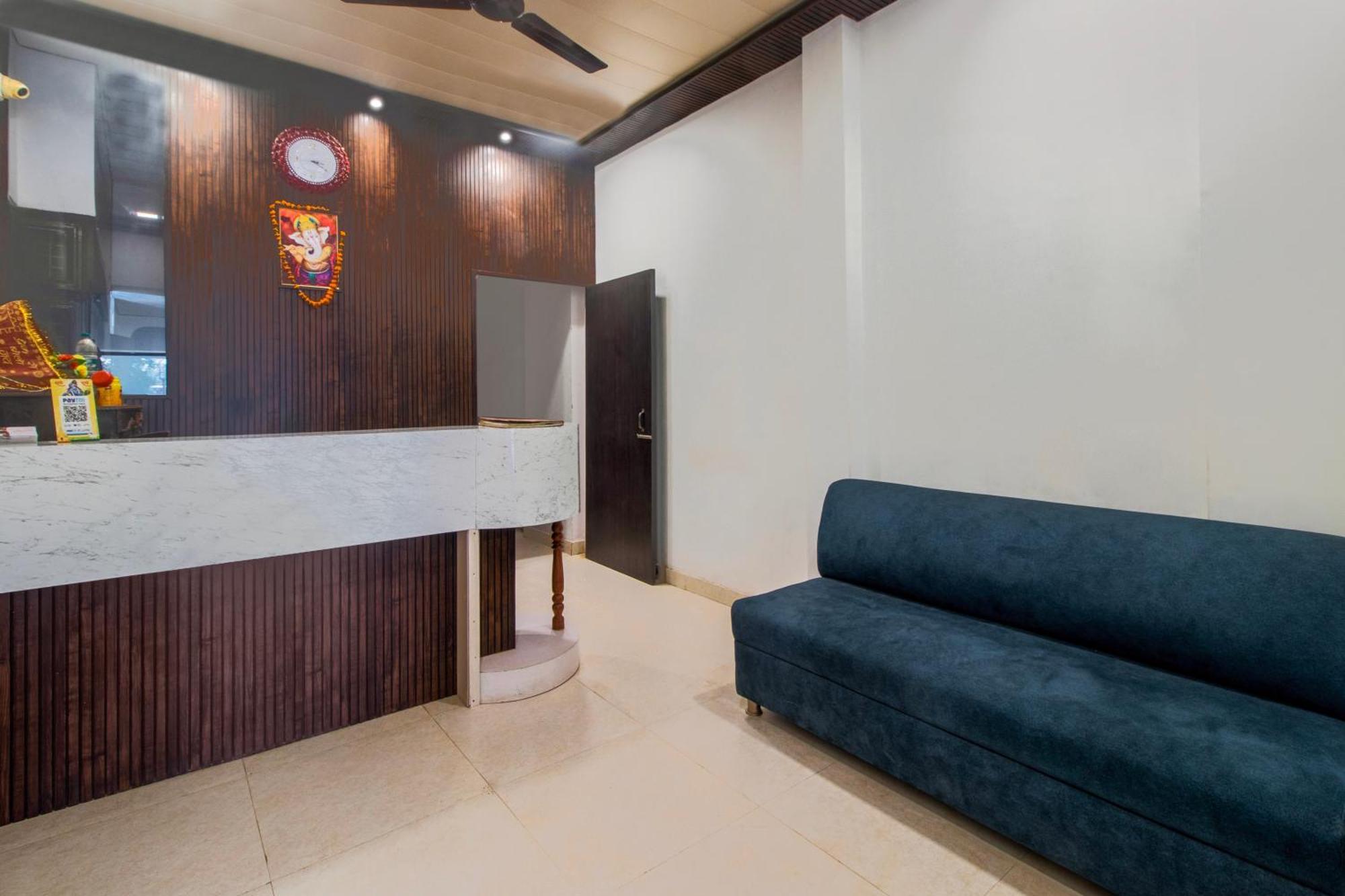 Hotel O Om Pushp Residency Mathura Exterior photo